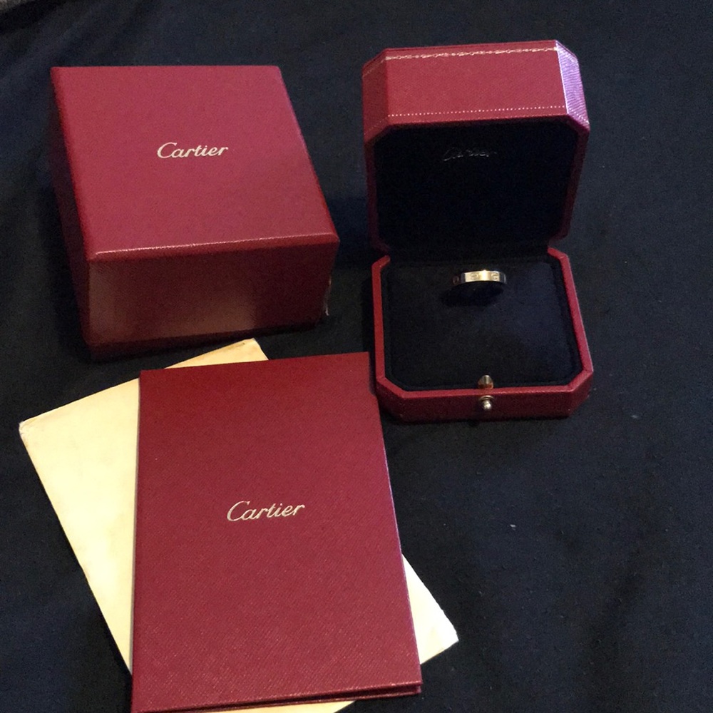 Cartier love wedding band 18 K yellow gold size 54